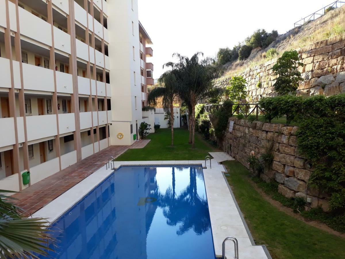 Apartamentos Los Pacos Fuengirola Exterior photo